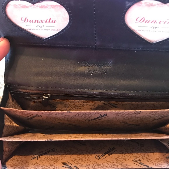 Wallet - Picture 4 of 5